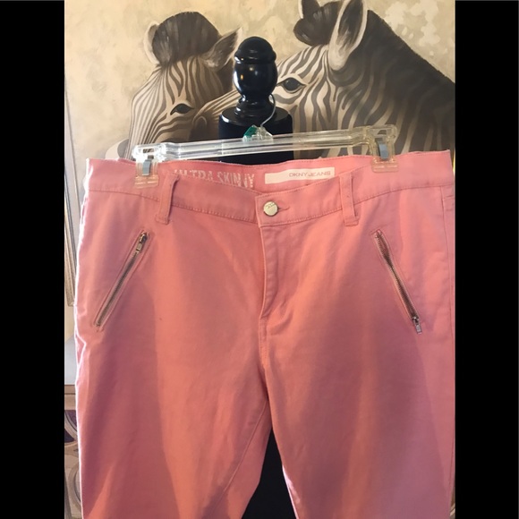 Donna Karan Ave B Ultra Skinny Jeans PinK - Picture 8 of 8